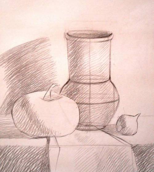Задание: нарисовать натюрморт в черно-белом цвете (гелевой ручкой или гуашью). Формат работы А4.