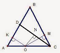 . сумма расстояний от некоторой точки основания равнобедренного треугольника до боковых сторон равна