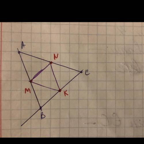 Як побудувати трикутник ,якщо задано середини його сторін